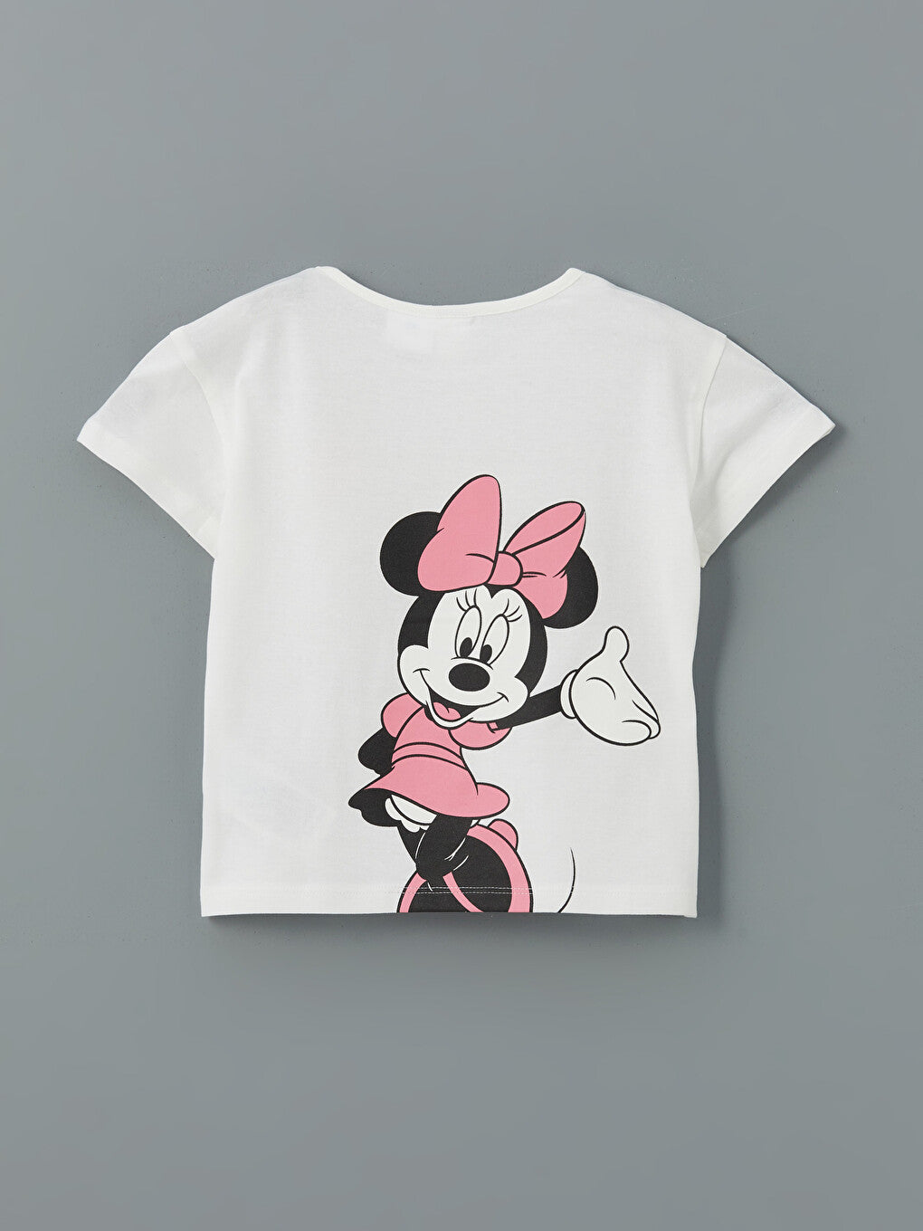 Комплект Disney Minnie Mouse с тениска и розови къси панталонки